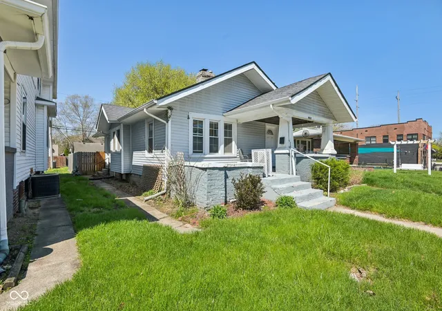 Photo 3 of Single family home for sale at 4824 N College Ave, Indianapolis, IN 46205 | MLS# 22093811 | Listing updated on 2026-09-21