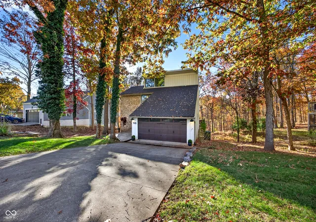 5th image of 9428 S Harbour Pointe Dr, Bloomington, IN 47401 | MLS# 22093821