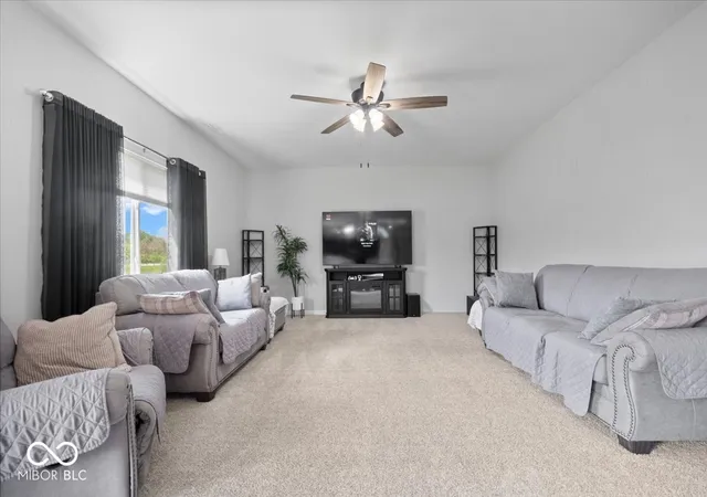 3rd image of 9707 Violet Cir, Indianapolis, IN 46239 | MLS# 22093944