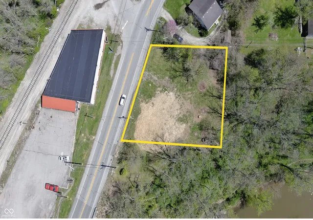 Homes for sale in Vernon, IN | 205 N State Hwy 3, Vernon, IN 47282 | MLS# 22093948