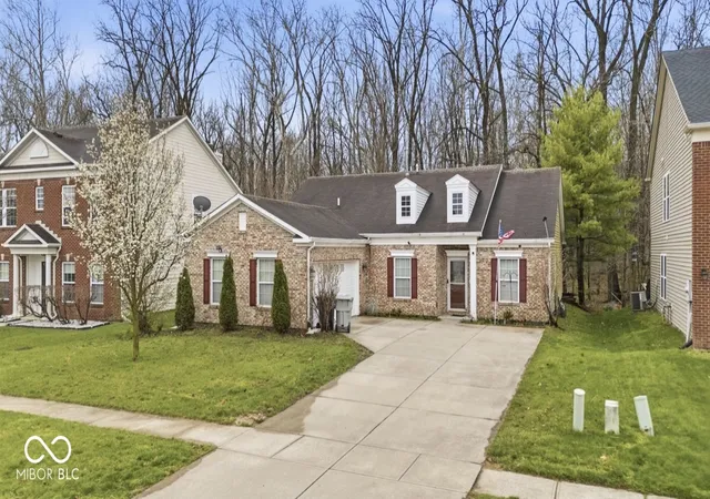 Photo 1 of Single family home for sale at 344 Legacy Blvd, Greenwood, IN 46143 | MLS# 22093980 | Listing updated on 2026-10-01