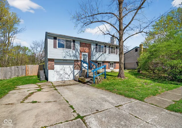 Photo 2 of Sale Pending at 5528 Dollar Hide N Dr, Indianapolis, IN 46221 | MLS# 22094024 | Listing updated on 2026-08-10