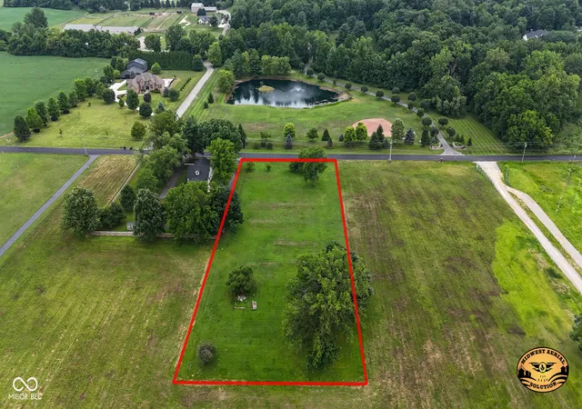 4th image of 6596 W Stones Crossing Rd, Greenwood, IN 46143 | MLS# 22094152