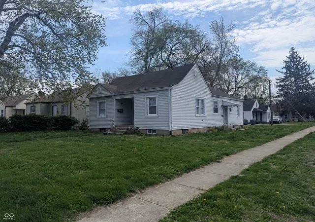 1st image of 1703 E 34th St, Indianapolis, IN 46218 | MLS# 22094168