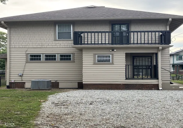 Photo 4 of Single family home for sale at 2937 N Park Ave, Indianapolis, IN 46205 | MLS# 22094188 | Listing updated on 2026-09-05