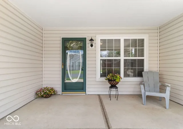 Photo 2 of Condo for sale at 10951 Golden Harvest Way, Indianapolis, IN 46229 | MLS# 22094203 | Listing updated on 2026-10-05