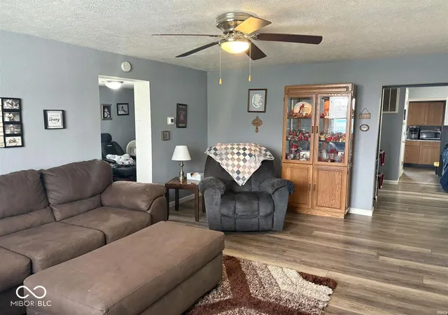 Photo 4 of Single family home for sale at 210 W Jay St, Dunkirk, IN 47336 | MLS# 22094218 | Listing updated on 2026-08-20