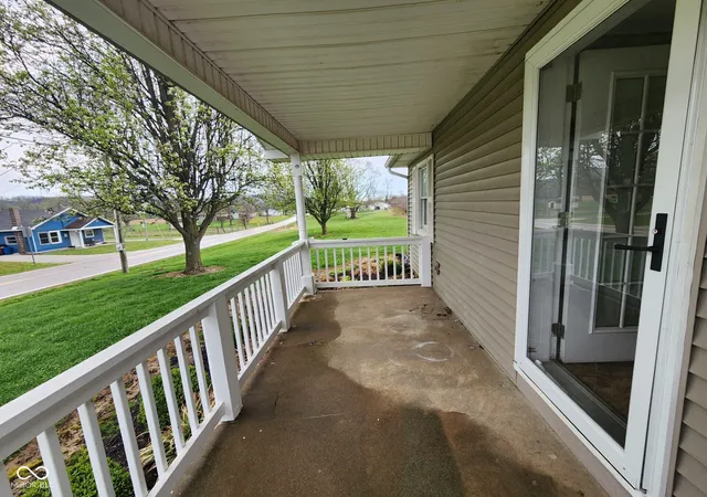Homes for sale in Norman, IN | 8715 W State Road 58, Norman, IN 47264 | MLS# 22094250