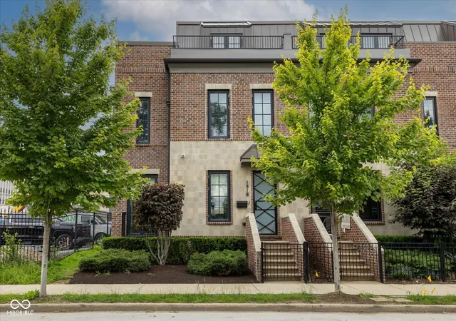 1st image of 1818 N Pennsylvania St, Indianapolis, IN 46202 | MLS# 22094364