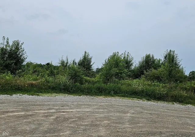 2nd image of 0 White Oak Ln, Greenfield, IN 46140 | MLS# 22094382