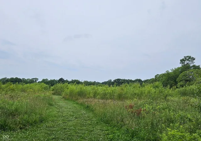 3rd image of 0 White Oak Ln, Greenfield, IN 46140 | MLS# 22094382