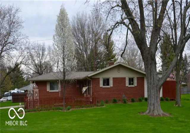 2nd image of 7209 Shelby St, Indianapolis, IN 46227 | MLS# 22094436