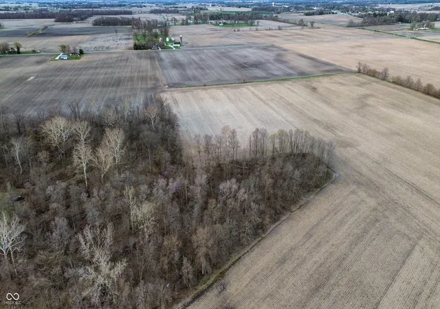 Photo 4 of House for sale at 0000 County Rd 50 E, Lizton, IN 46149 | MLS# 22094486 | Listing updated on 2026-04-14