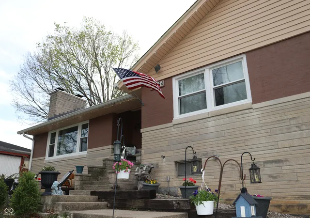 4th image of 1266 N Morgantown Rd, Greenwood, IN 46142 | MLS# 22094521