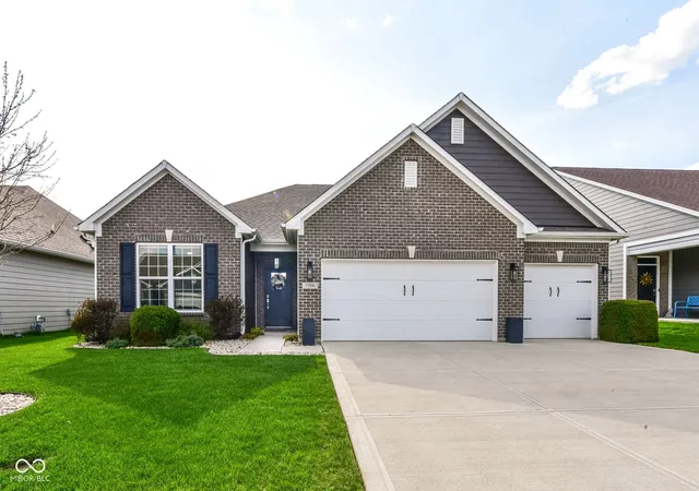 Photo 1 of Sale Pending at 7208 Wooden Grange Dr, Indianapolis, IN 46259 | MLS# 22094675 | Listing updated on 2026-08-28