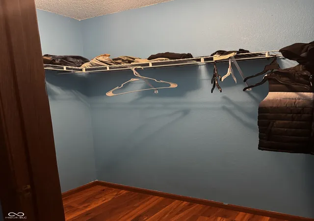 17th image of 529 Meadows Edge Ln, Indianapolis, IN 46217 | MLS# 22094781