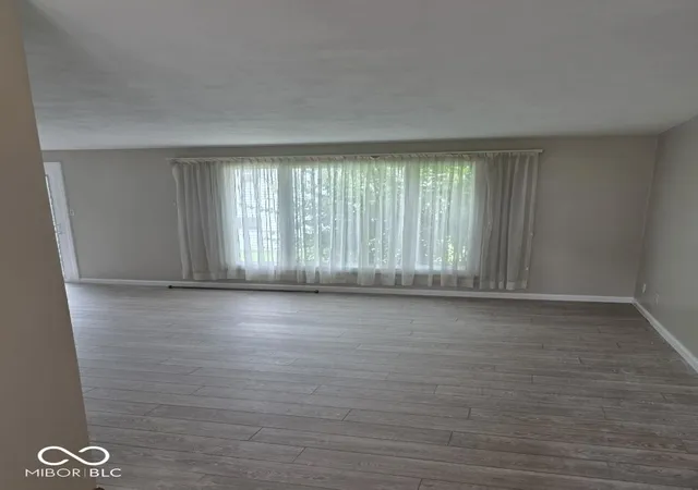 Photo 5 of Sale Pending at 1208 Fulton Ave, Alexandria, IN 46001 | MLS# 22094855 | Listing updated on 2026-08-28