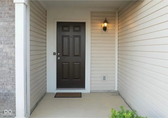 4th image of 2287 Rosswood Blvd, Indianapolis, IN 46229 | MLS# 22094869