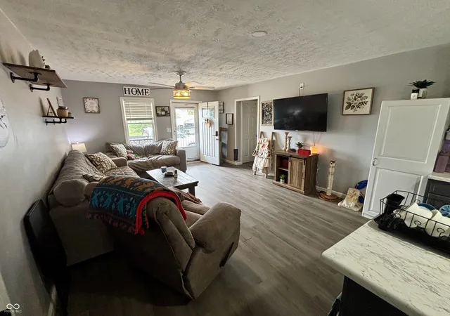 4th image of 822 E Church St, Brazil, IN 47834 | MLS# 22094919