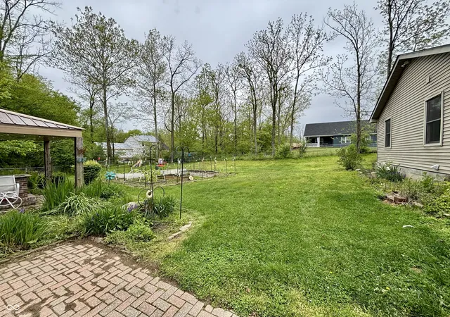 Homes for sale in Coatesville, IN | 618 Gettysburg, Coatesville, IN 46121 | MLS# 22094921