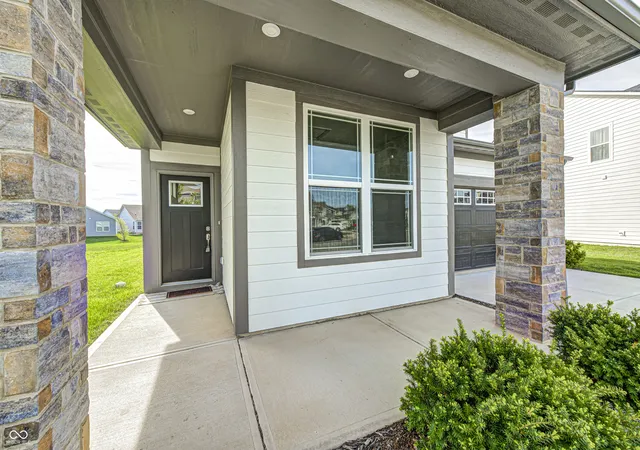 Homes for sale in Lebanon, IN | 4955 Oak Hill Dr, Lebanon, IN 46052 | MLS# 22094973