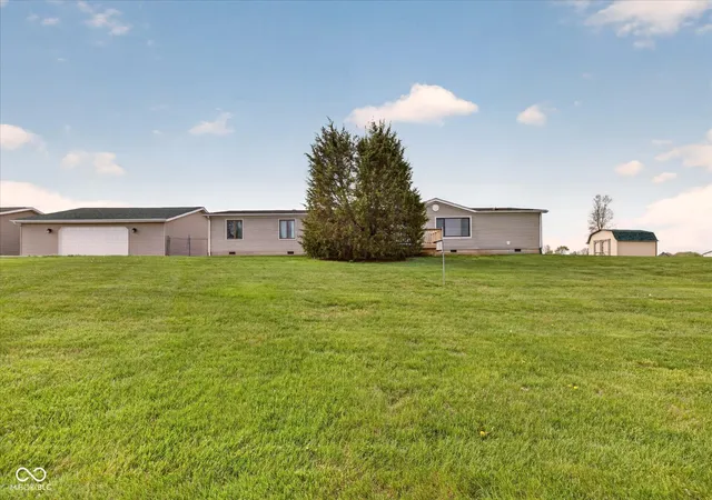 Photo 3 of Sale Pending at 2540 S Meridian Rd, Mitchell, IN 47446 | MLS# 22094997 | Listing updated on 2026-09-25
