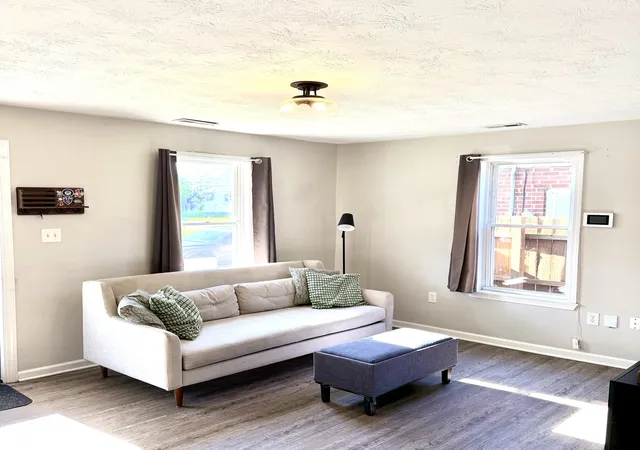 5th image of 924 Saint Peter St, Indianapolis, IN 46203 | MLS# 22095013