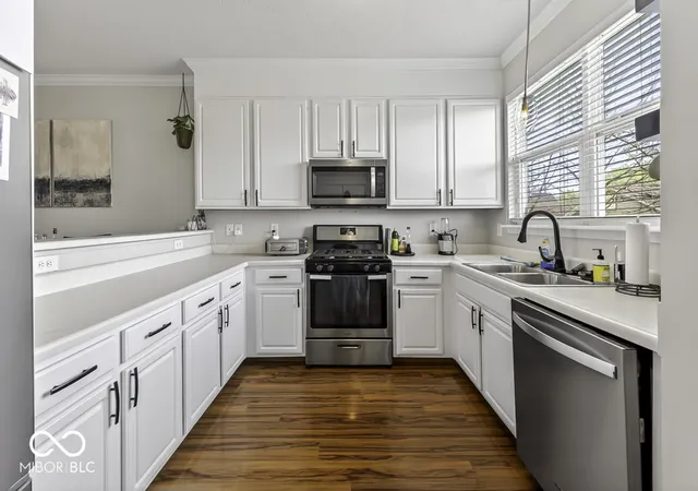 4th image of 2258 Central Ave #D, Indianapolis, IN 46205 | MLS# 22095028