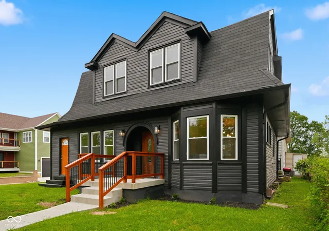 Photo 2 of Single family home for sale at 2641 Guilford Ave, Indianapolis, IN 46205 | MLS# 22095053 | Listing updated on 2026-09-24