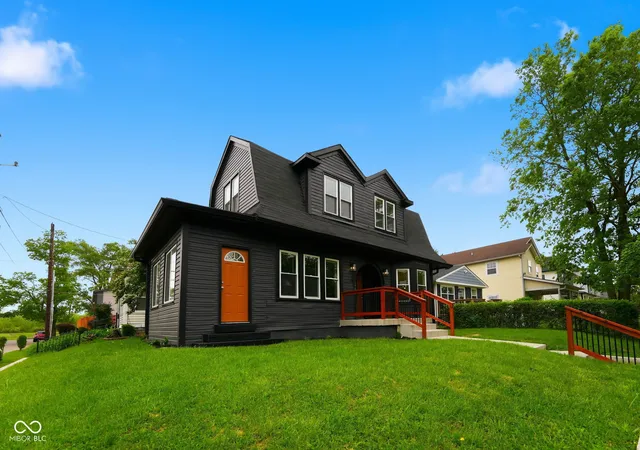 Photo 3 of Single family home for sale at 2641 Guilford Ave, Indianapolis, IN 46205 | MLS# 22095053 | Listing updated on 2026-09-24