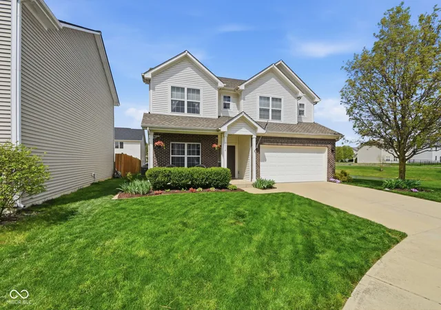 2nd image of 1014 Swinton Wy, Westfield, IN 46074 | MLS# 22095094