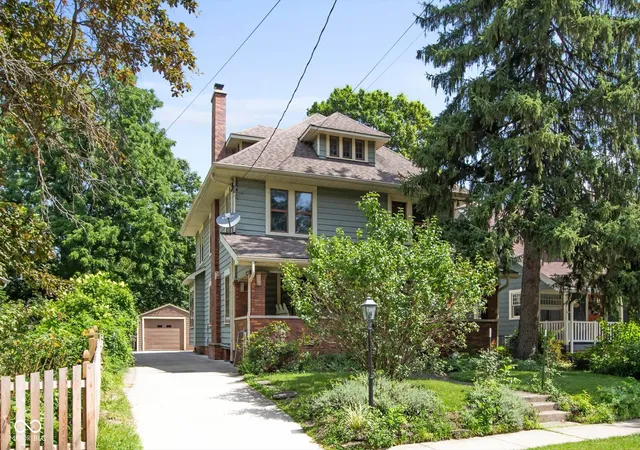 Photo 2 of Sale Pending at 5452 University Ave, Indianapolis, IN 46219 | MLS# 22095180 | Listing updated on 2026-10-27