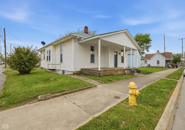 5th image of 225 E Pennsylvania St, Shelbyville, IN 46176 | MLS# 22095210