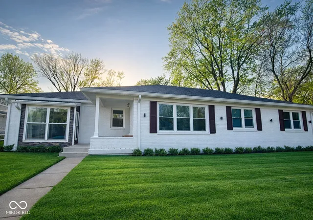 Photo 3 of Single family home for sale at 9530 N Park Ave, Indianapolis, IN 46240 | MLS# 22095363 | Listing updated on 2026-09-23
