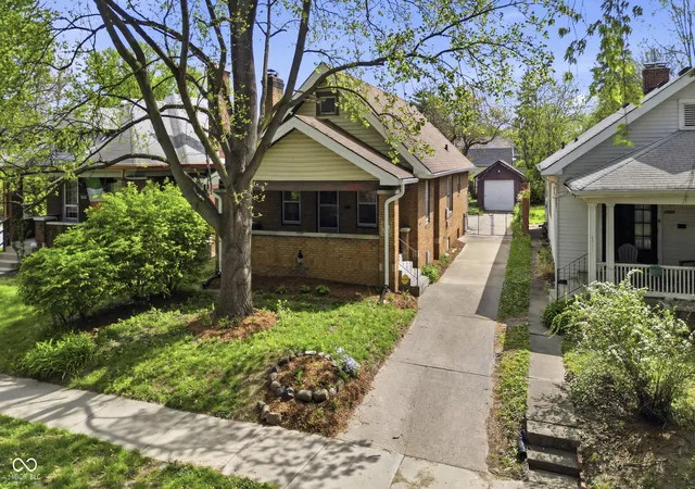 2nd image of 1025 N Bosart Ave, Indianapolis, IN 46201 | MLS# 22095410