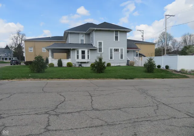 Homes for sale in Alexandria, IN | 401 N Harrison St, Alexandria, IN 46001 | MLS# 22095449