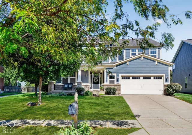 Single family home for sale at 11058 Stoneleigh Dr, Noblesville, IN 46060 | MLS# 22095505