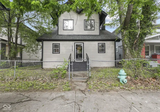 1st image of 2922 N Delaware St, Indianapolis, IN 46205 | MLS# 22095567
