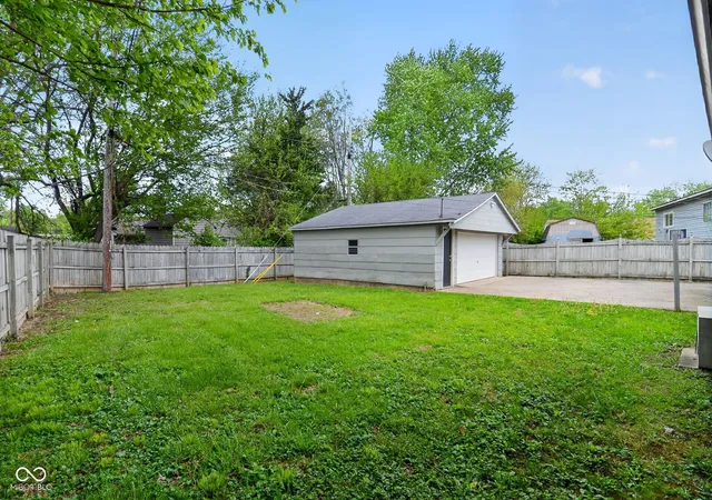 35th image of 9846 Catalina Dr, Indianapolis, IN 46235 | MLS# 22095675