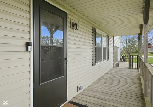 Homes for sale in Middletown, IN | 8991 W State Road 236, Middletown, IN 47356 | MLS# 22095741