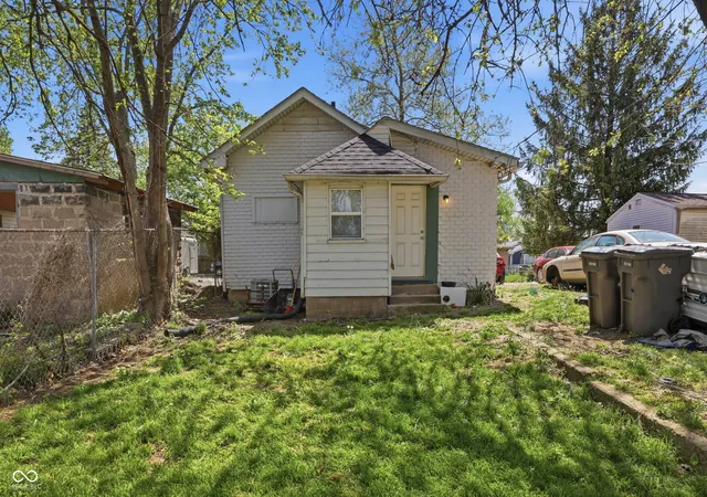 Homes for sale in Indianapolis, IN | 1622 Cruft St, Indianapolis, IN 46203 | MLS# 22095761