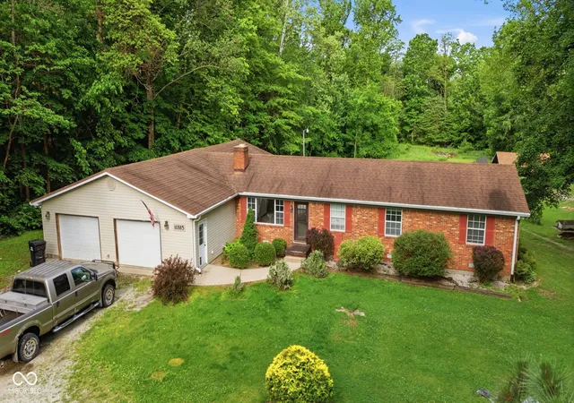 3rd image of 10885 N Pr 370 E, Brazil, IN 47834 | MLS# 22095774