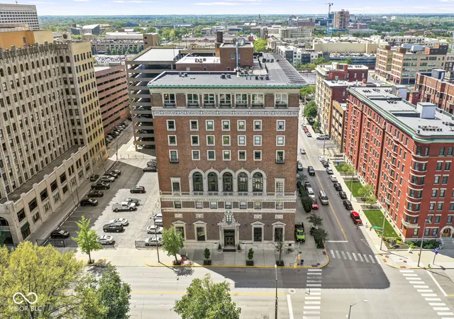 Homes for sale in Indianapolis, IN | 350 N Meridian St #901, Indianapolis, IN 46204 | MLS# 22095785