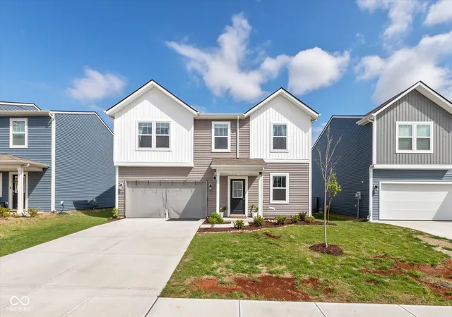 1st image of 11726 Melnick Ln, Indianapolis, IN 46239 | MLS# 22095793