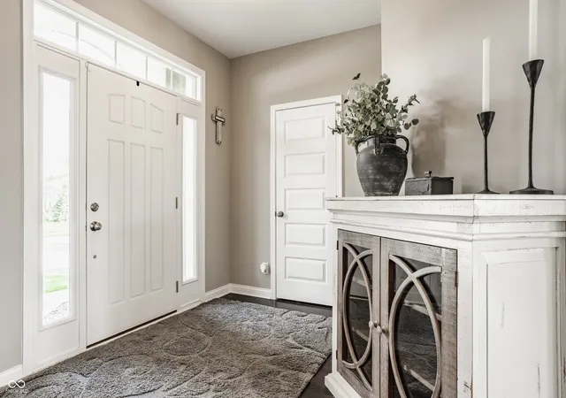 4th image of 17170 Hearthfield Wy, Noblesville, IN 46062 | MLS# 22095803