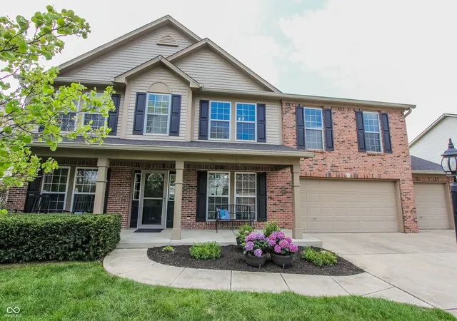 Homes for sale in Indianapolis, IN | 8005 Stoney Bend Ct, Indianapolis, IN 46259 | MLS# 22095901