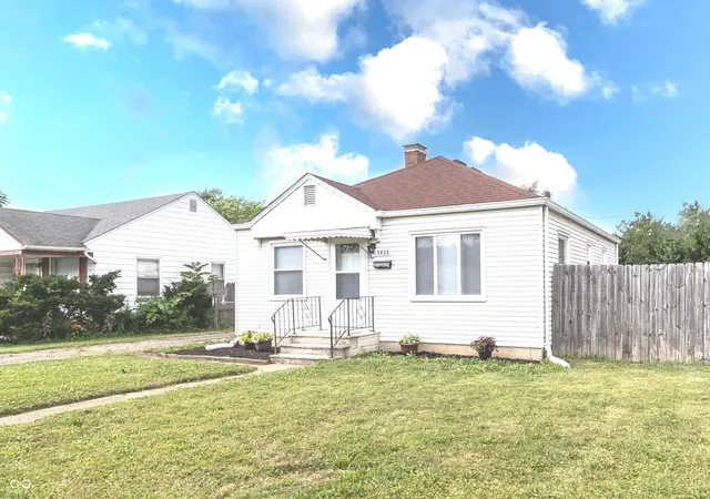2nd image of 5438 E 20th St, Indianapolis, IN 46218 | MLS# 22095971