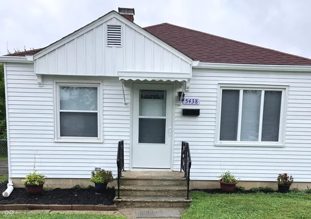 2nd image of 5438 E 20th St, Indianapolis, IN 46218 | MLS# 22095971