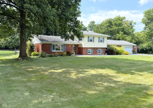 1st image of 345 N Pleasant Run, Crawfordsville, IN 47933 | MLS# 22095978