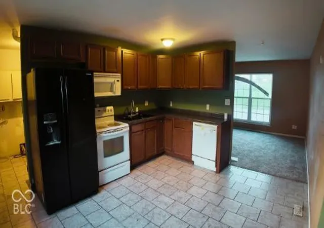 Photo 3 of Single family home for sale at 34 Green Hl Ct, Huntington, IN 46750 | MLS# 22096036 | Listing updated on 2026-10-05